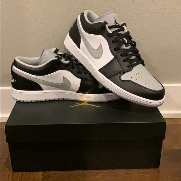 Air Jordan 1 Low Black Smoke Grey - Picture 1 of 6